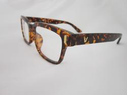 VS 8084 C210